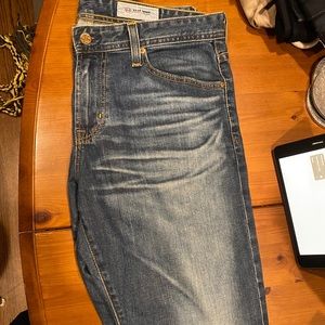 AG the Graduate tailored leg